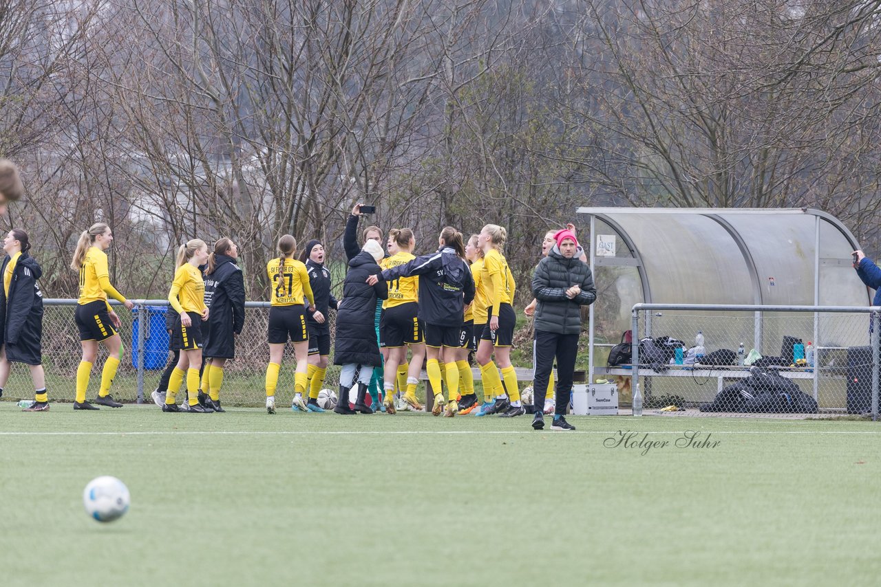 Bild 495 - F SSC Hagen Ahrensburg - SV Frisia Risum-Lindholm : Ergebnis: 1:2